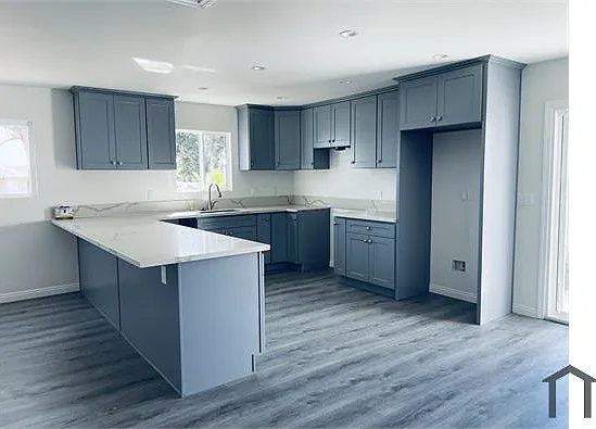 4 bed, 1200 sqft, $3,486 — Photo 3