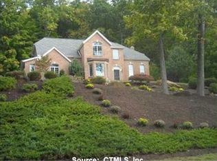 271 Wedgewood Rd, Southington, CT 06489