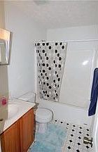 3rd image of 901 Lora Lee Dr