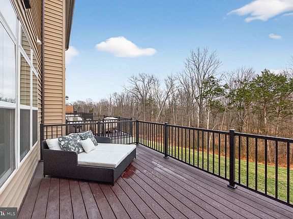 4th image of 5241 Ridgeview Retreat Dr