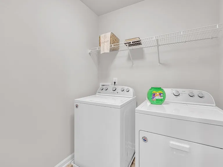 1006 Flagler St — Photo 10