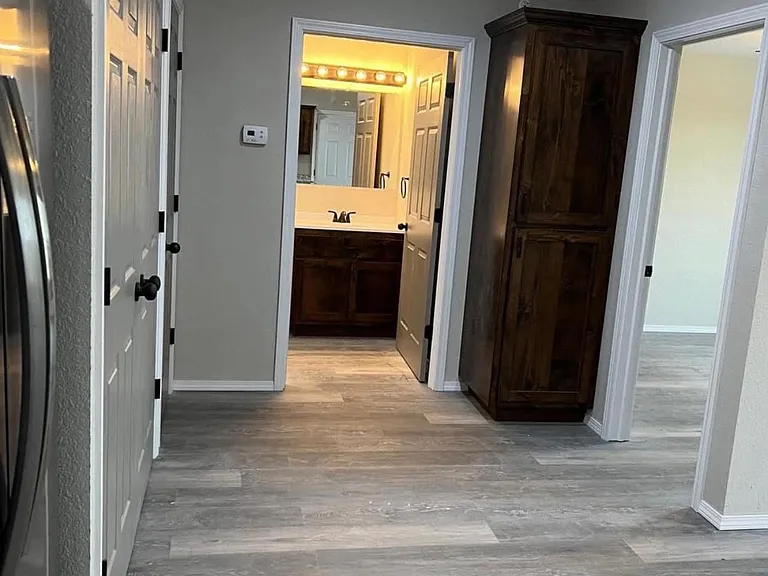 211 Wingfield Dr #I — Photo 2