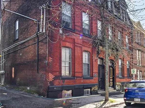 136 Charlotte St, Saint John, NB E2L 2J3