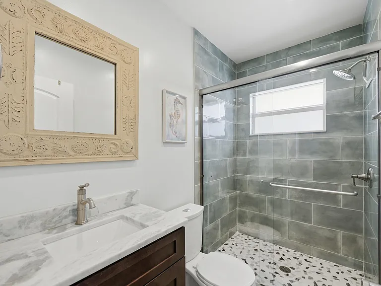 937 SW 17th St — Photo 11