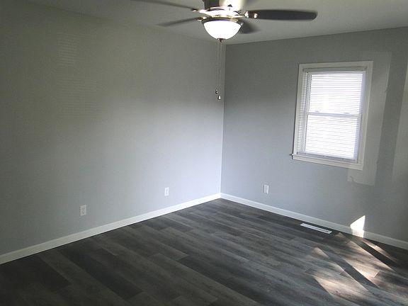 5th image of 183 N Quincy Ave