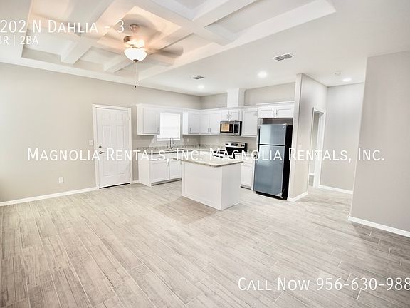 3rd image of 5202 N Dahlia St #3