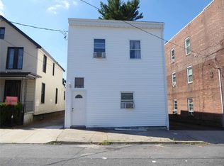 13 Grove St FLOOR 2N, Glen Cove, NY 11542