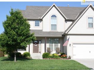 418 River Birch Rd, Raymore, MO 64083