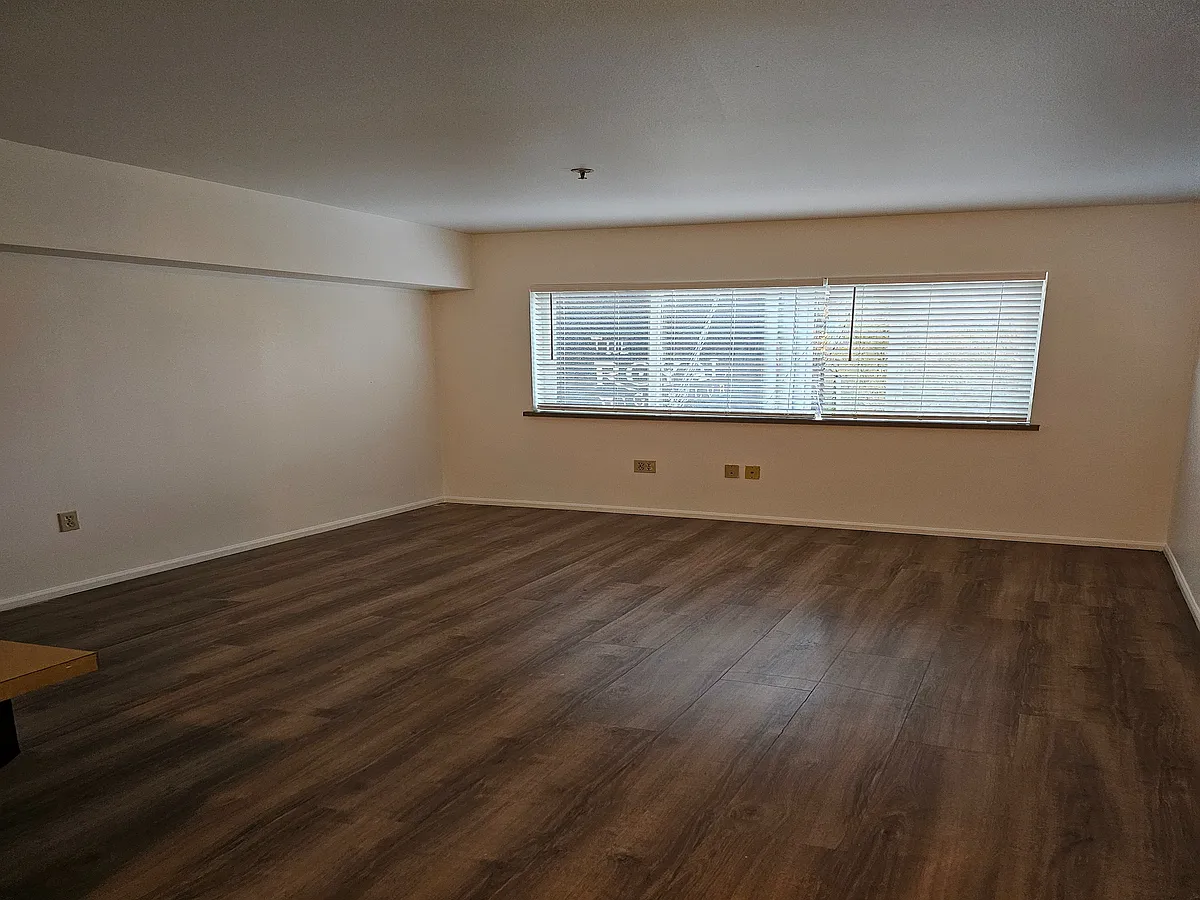 Living Area - Gateway Lofts