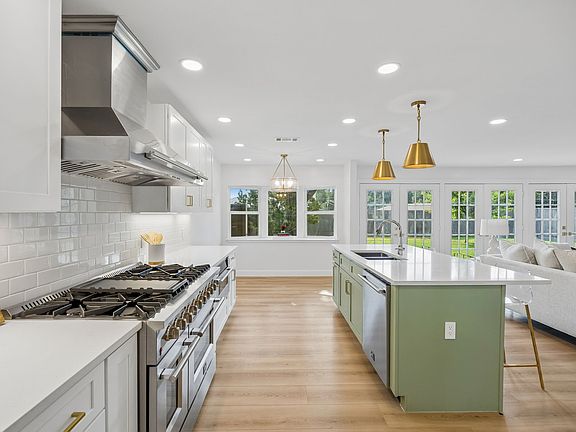 2nd image of 11864 Cold Harbor Ln