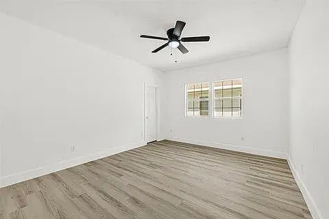 7926 Hudson St — Photo 13