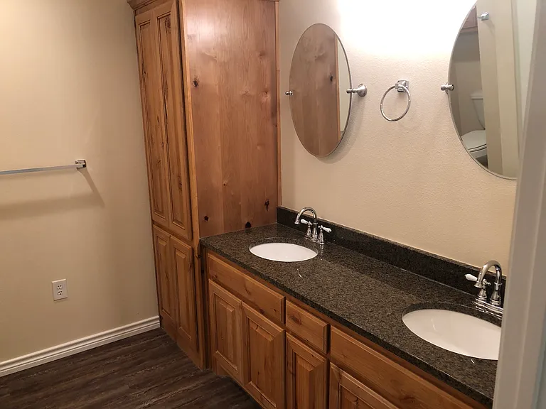 315 Water St — Photo 3