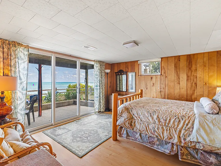 1310 Shore Dr — Photo 26