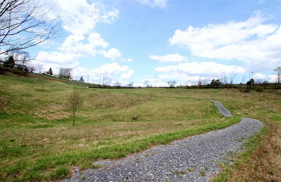 1st image of McElhenny Rd