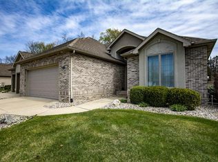 1714 Cobblestone Blvd, Elkhart, IN 46514