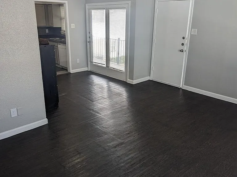 1000 Grigsby Ave — Photo 17