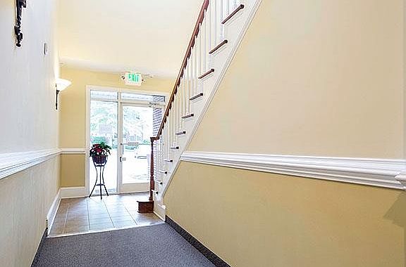 4th image of 1112 Arborgate Cir