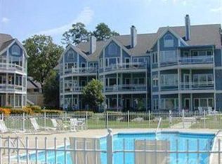 4144 Ridge Rd APT 23, Stevensville, MI 49127