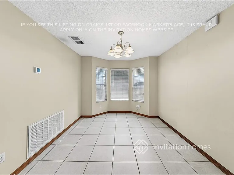 1603 Chatham Cir — Photo 5