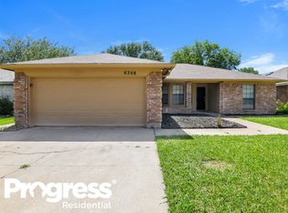 6308 Lotus Dr, Arlington, TX 76001