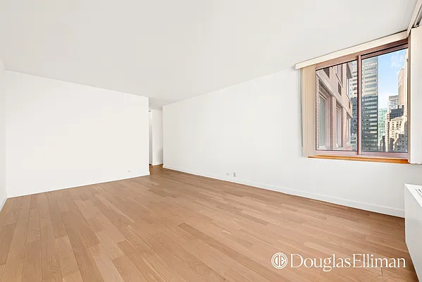 Rented by Douglas Elliman | media 20