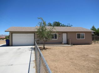 10881 Malagosa Rd, Apple Valley, CA 92308