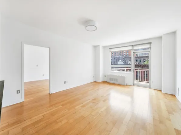 517 West 46th Street image 5 of 11