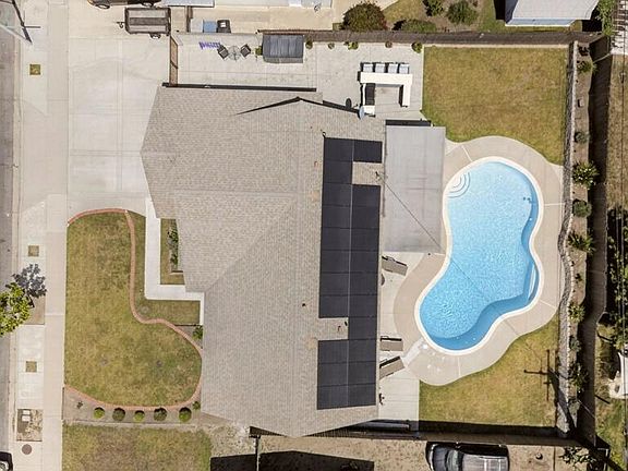 5th image of 4052 Fortuna Ave