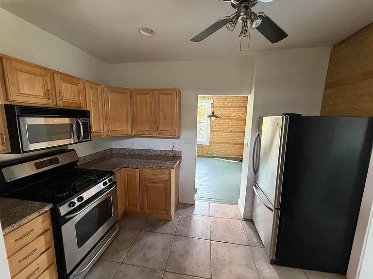 614 Magnolia St — Photo 24