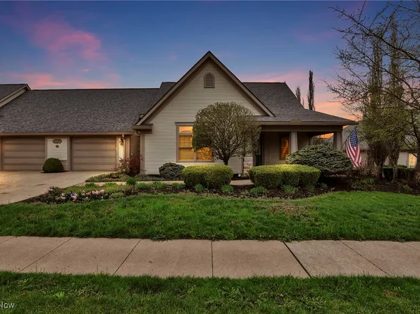 418 Cottage Grv W, Heath, OH 43056