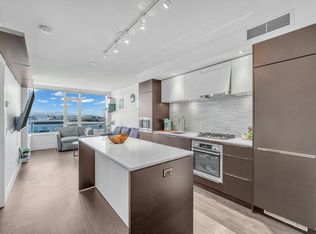 5233 Gilbert Rd #1007, Richmond, BC V7C 0B3