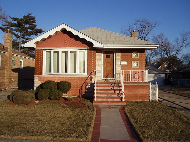 1st image of 423 Granville Ave