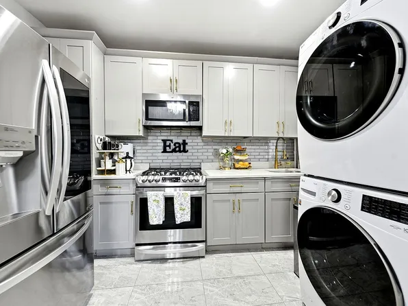 160 Wadsworth Ave APT 201, New York, NY 10033