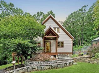 631 Sunset Cliff Dr, Jasper, GA 30143