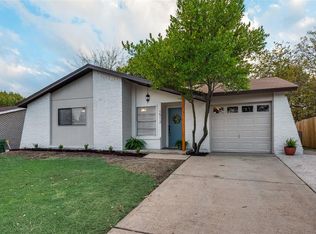 1512 Rosewood Ln, Arlington, TX 76010