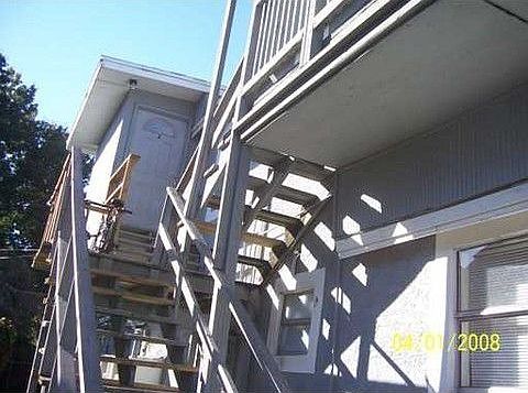 2nd image of 2511 Armenia Ave
