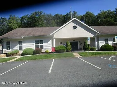 189 Oakenshield Dr — Photo 49