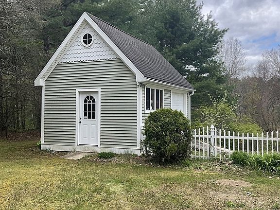 4th image of 406 Michael Sears Rd