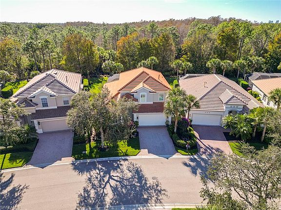 3rd image of 9077 Falling Leaf DR