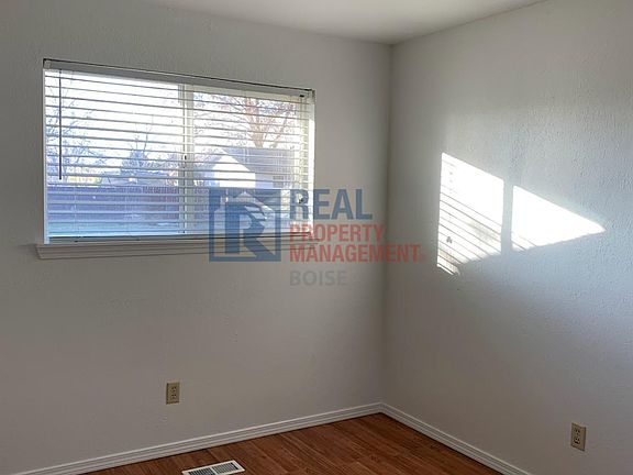 5th image of 10168 W Marlinwood Dr