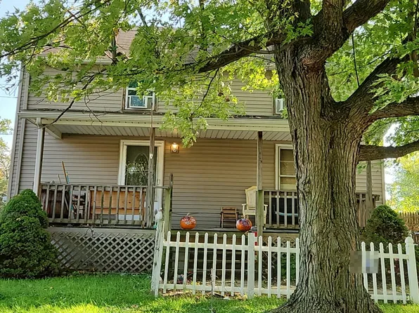 5105 Ridgewood St, Lorain, OH 44055