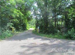 130 S Miramiguoa Dr, Sullivan, MO 63080