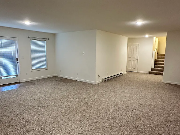 2419 Camzie Dr — Photo 17