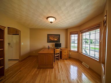 3916 s jordan st appleton wi