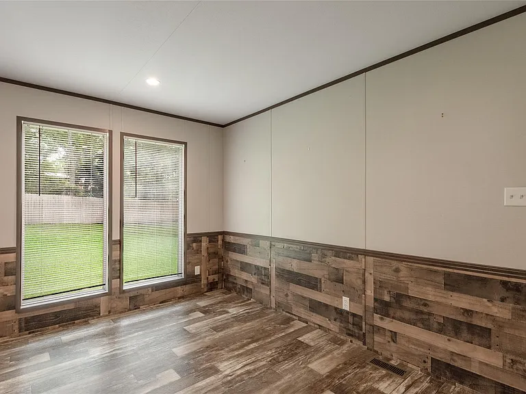 3011 Simmons St — Photo 11