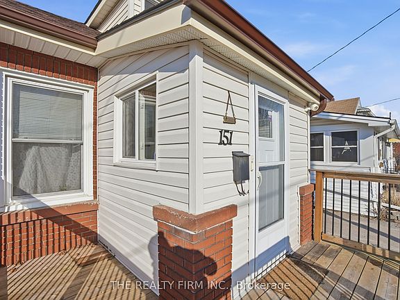 5th image of 151 Brisbin St