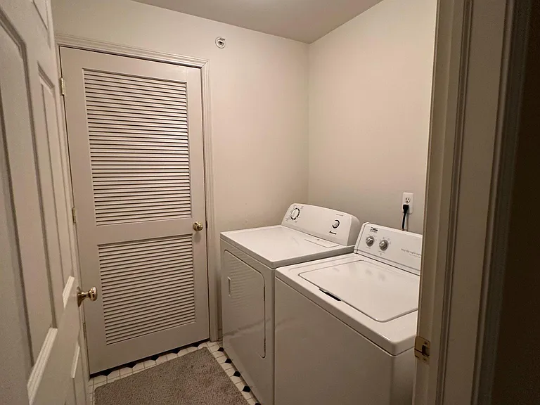 25656 Maritime Cir N — Photo 19
