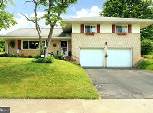 12 Winding Way, Lewistown, PA 17044