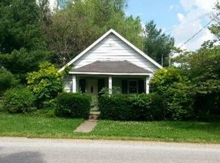 420 S Meridian Rd, Mitchell, IN 47446