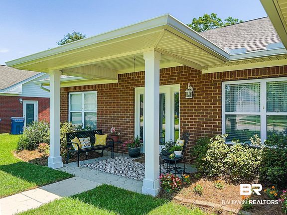 2nd image of 3638 Ancient Oaks Cir
